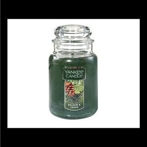 Yankee Candle Balsam & Cedar - 22 oz Original Large Jar Winter Candle